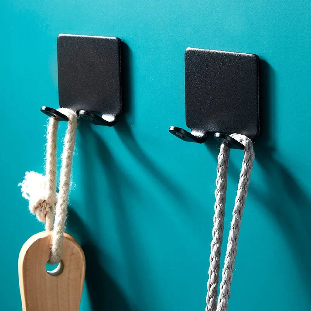 2/4PCS Adhesive Razor Holder Wall Mounted Bathroom For Shower Hook Rack Gillette Shaver Shaving Holder Black Plastic Hook